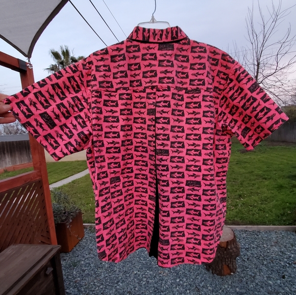 Maui and Son's Men's Short Sleeve Shirt. Hot Pink/Black. Homemade. LNPWC. - Picture 6 of 15